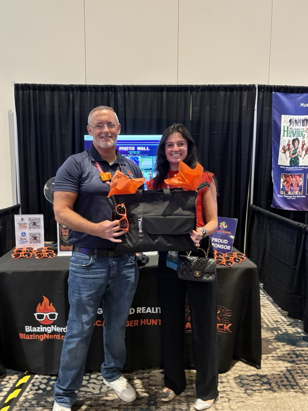 A Haystack prize winner at the BlazingNerd booth at the FFEA Annual Conference